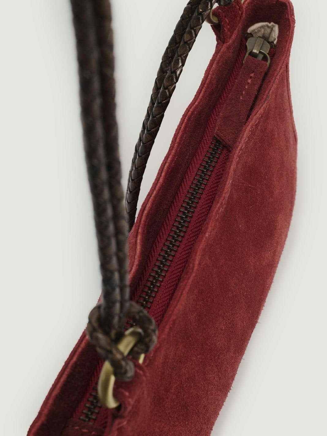 Bandolera de serraje - Imagen 6