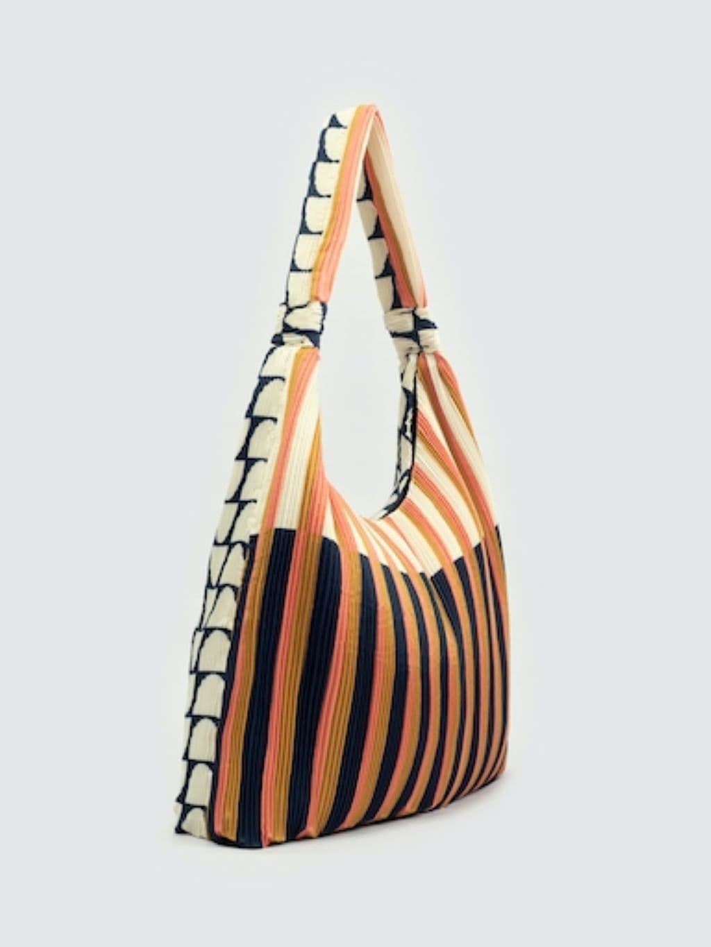 Bolso plisado estampado - Imagen 4