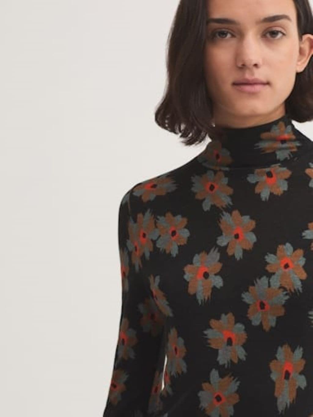 Camiseta con cuello perkins "Animal Flower" - Imagen 3