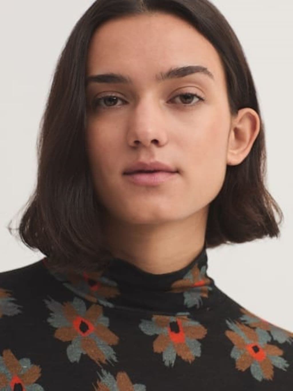 Camiseta con cuello perkins "Animal Flower" - Imagen 4