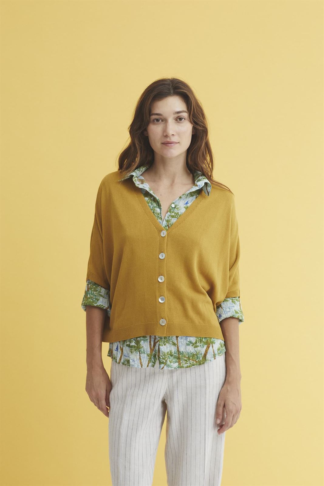 Chaqueta cuello pico - Imagen 1