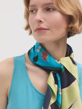 Pañuelo Pacific Islands satén - Imagen 1