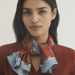 Pañuelo Star Flowers - Imagen 1