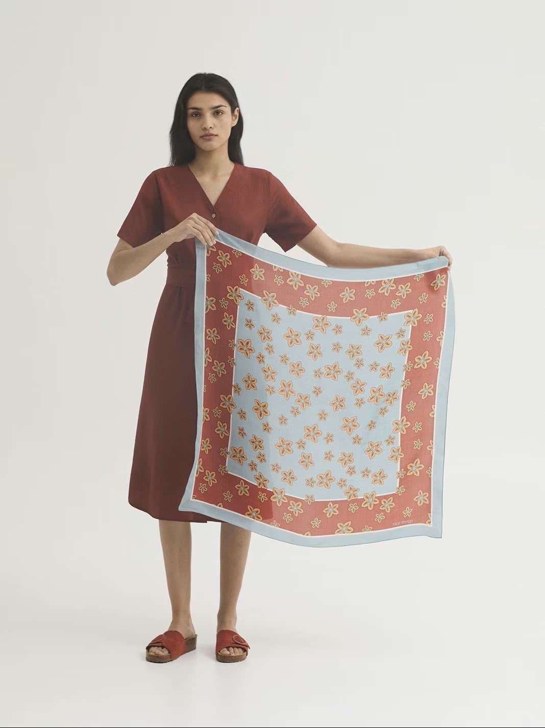 Pañuelo Star Flowers - Imagen 2